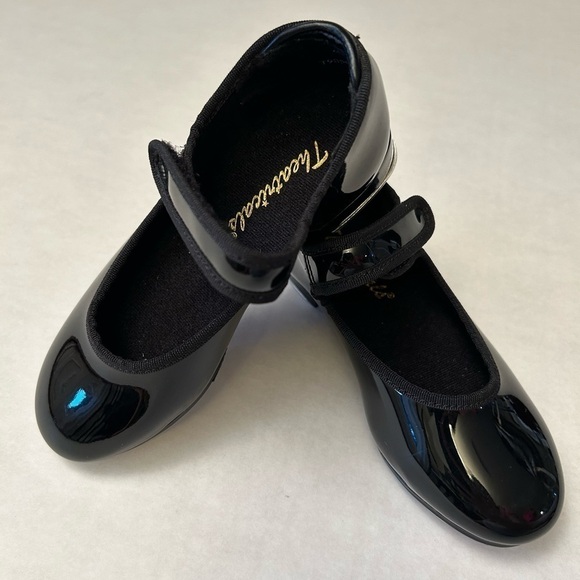 Theatrical girls black tap dance shoes with velcro strap easy on & off size 9. H - Picture 8 of 10